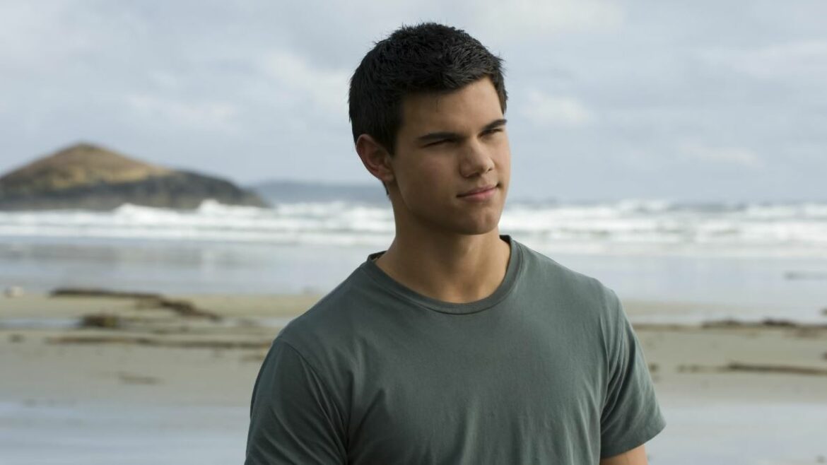 Taylor Lautner
